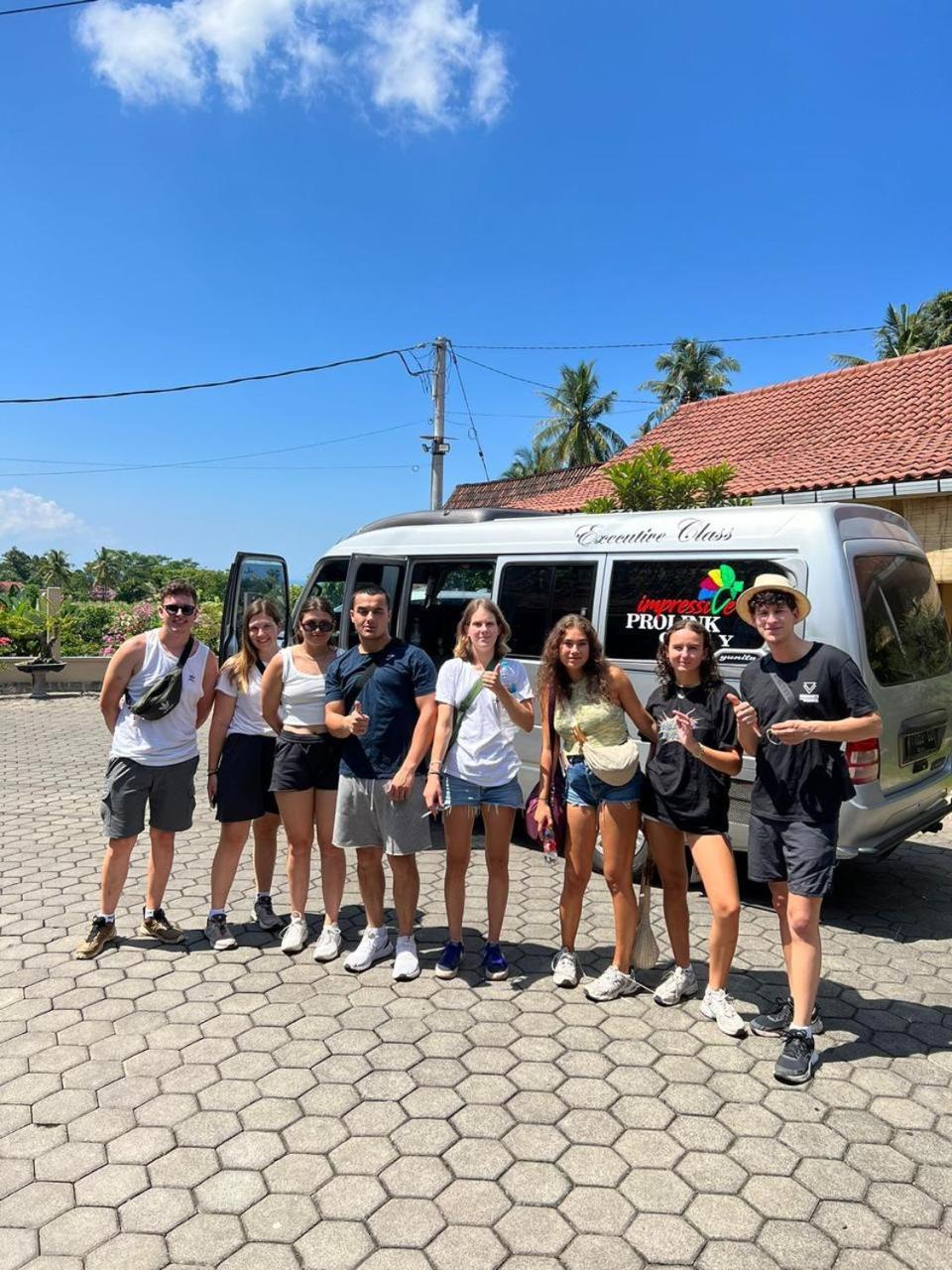 Oku Guest House Giri  Bagian luar foto