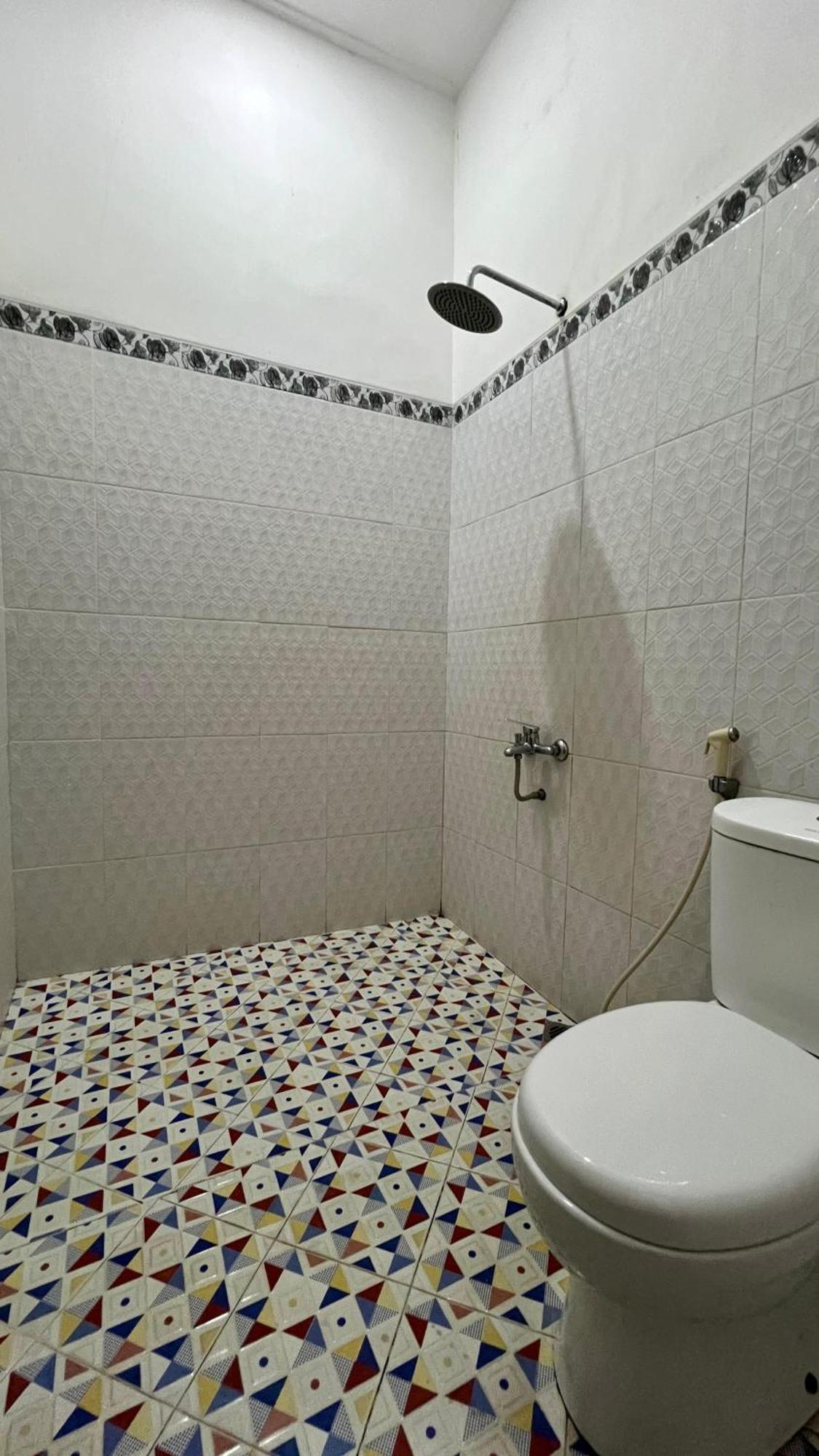 Oku Guest House Giri  Bagian luar foto